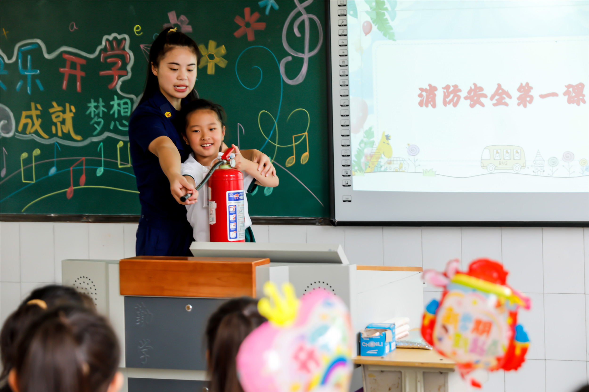 河南中小学开学季_河南省中小学_河南各地中小学开学活动